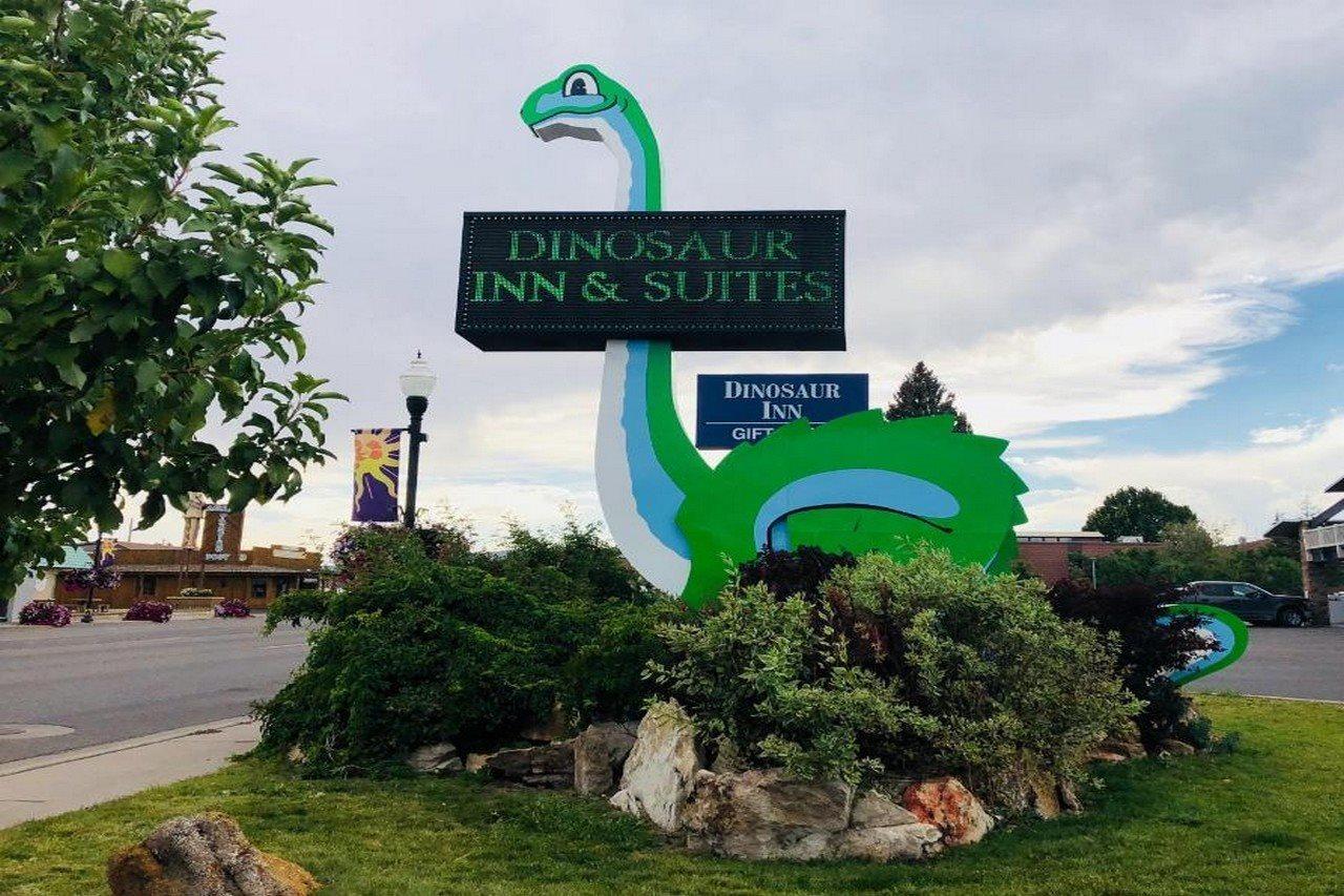 Dinosaur Inn & Suites Вернал Екстер'єр фото